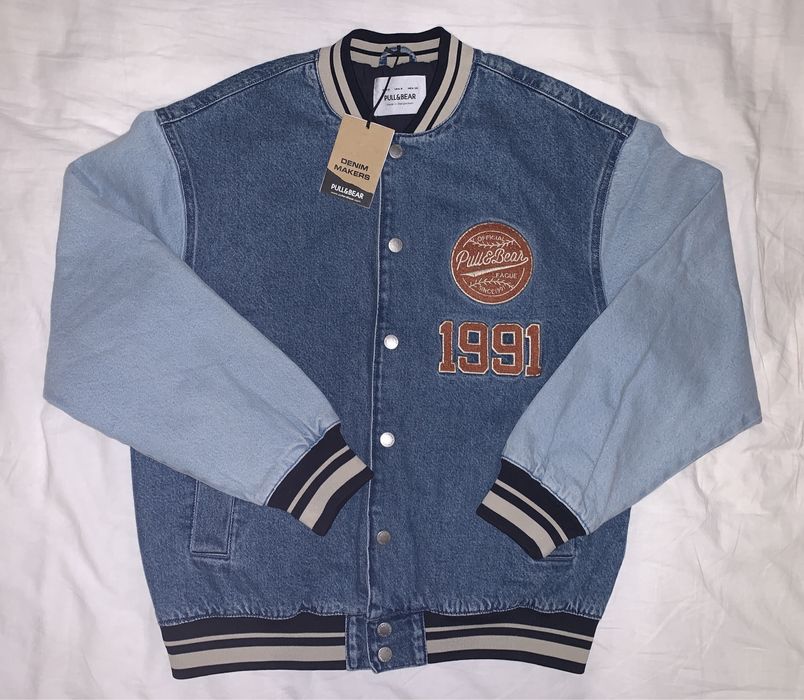 Джинсовый бомбер Pull&Bear. Куртка Pull and Bear