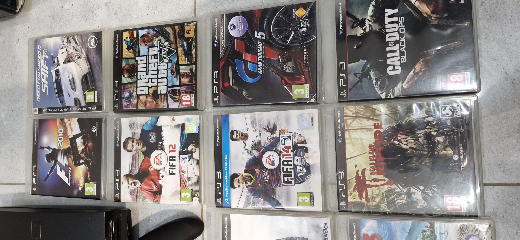 Konsola PS3 plus 13 gier