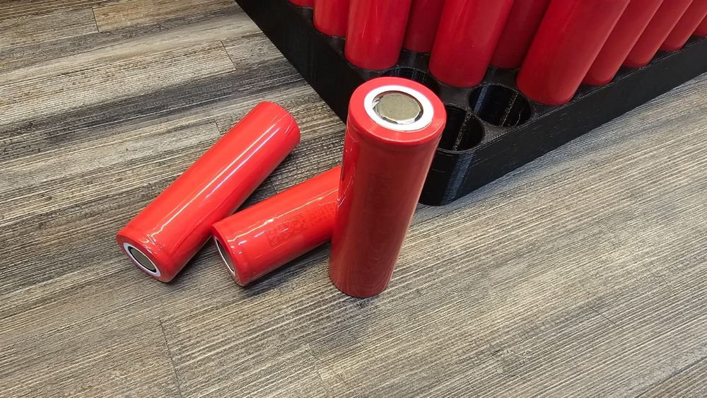Akumulatory 21700 ogniwa baterie DMEGC 4500mah NOWE
