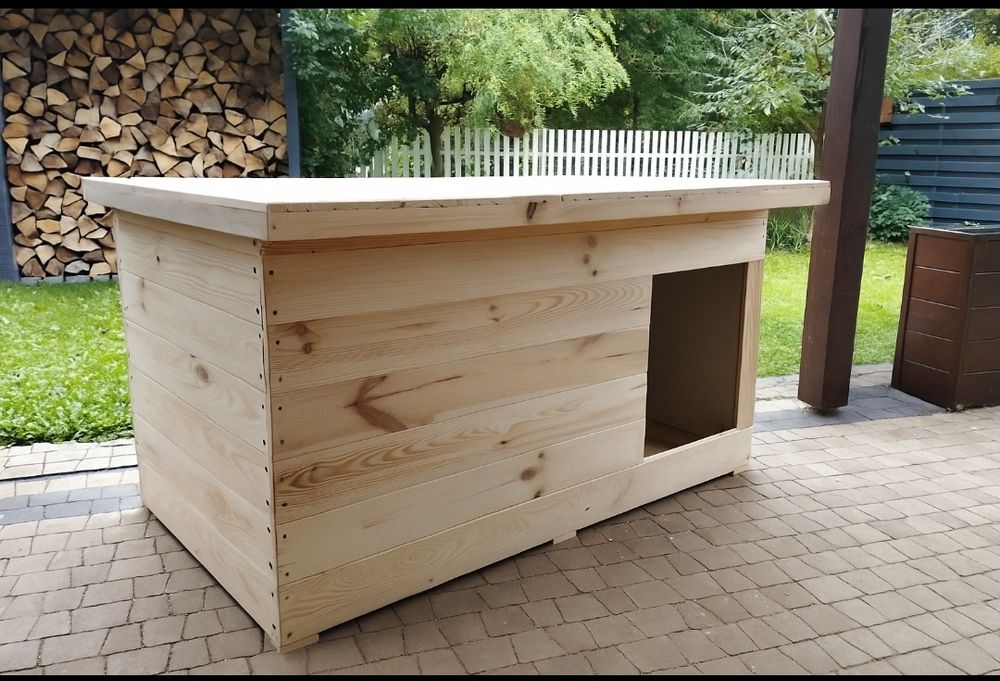 Buda dla psa ocieplona 140x80x80cm.