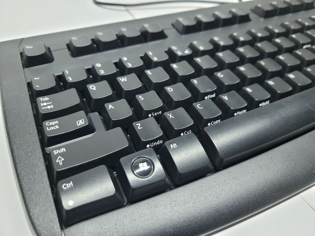 Klawiatura Logitech Deluxe 250 keyboard