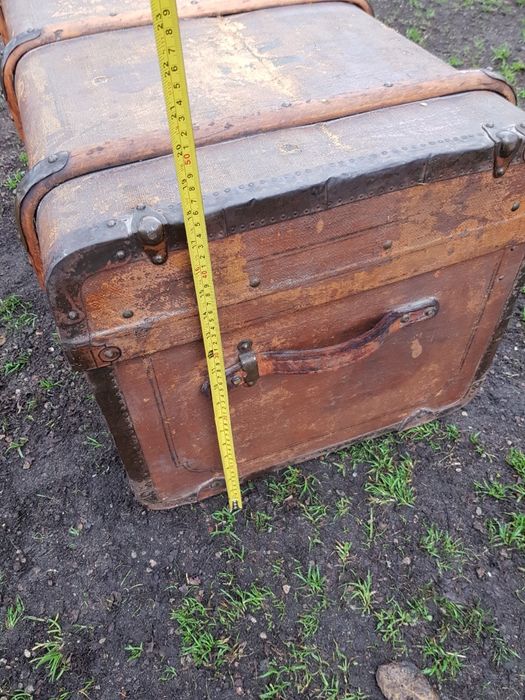 Duży,piękny,przedwojenny kufer podróżny ówczesnego celebryty