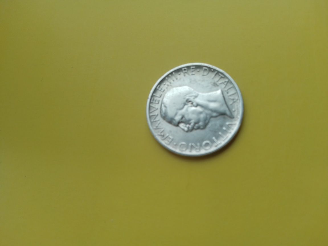 Монета серебряная 5 лир 1927 года Эммануил III Италия