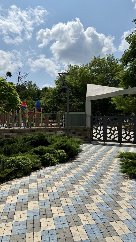 Вільна Пляж Чайка,2к. 10 фонтана, жк Корфу, есть в Санторини и Миконос