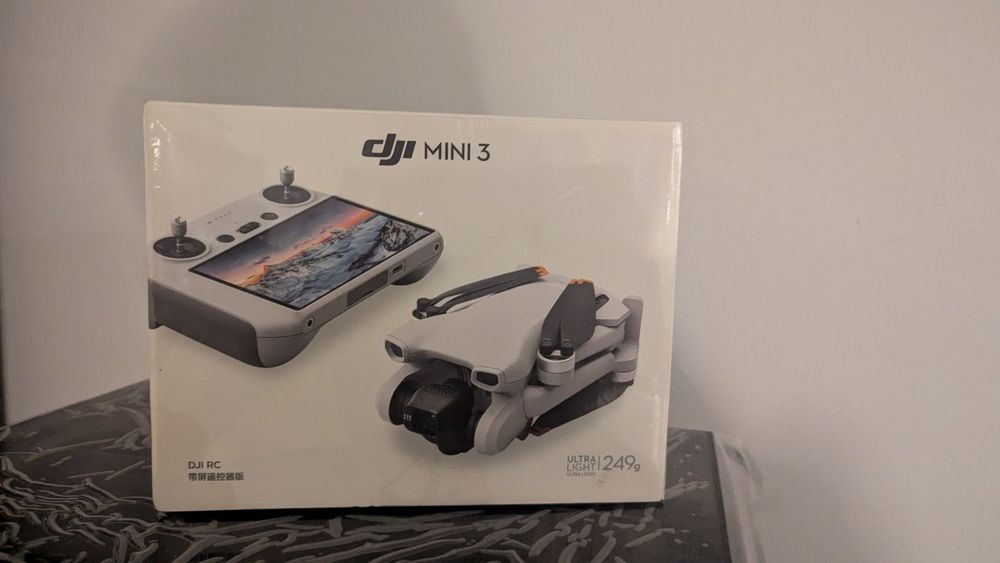 Dron DJI mini 3 RC nowy z pojedynczym akumulatorem