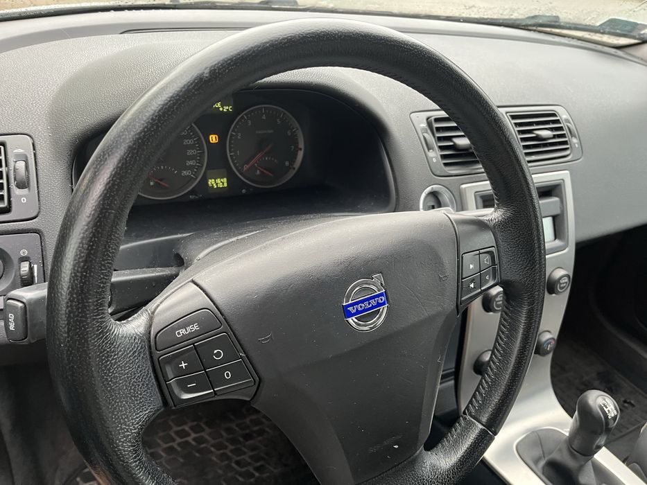 Volvo c30 1.8 benzyna ladny zadbany serwisowany