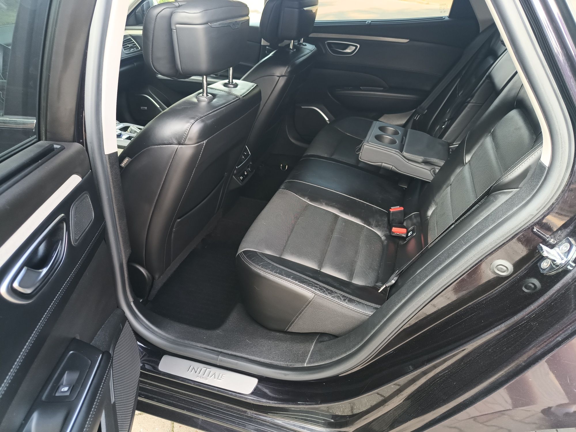 2.0 dCi 200KM Initiale Paris 4 control