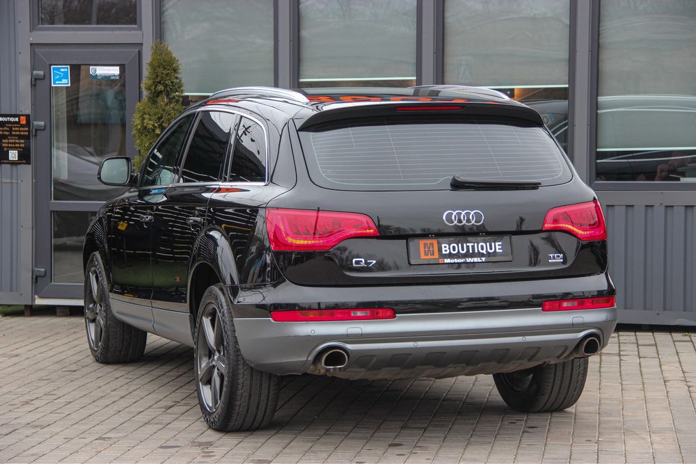 Продам Audi Q7 2013