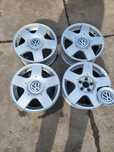 Alufelgi 15 VW Bora Golf IV Polo New Beetle Fox 5x100 ET38