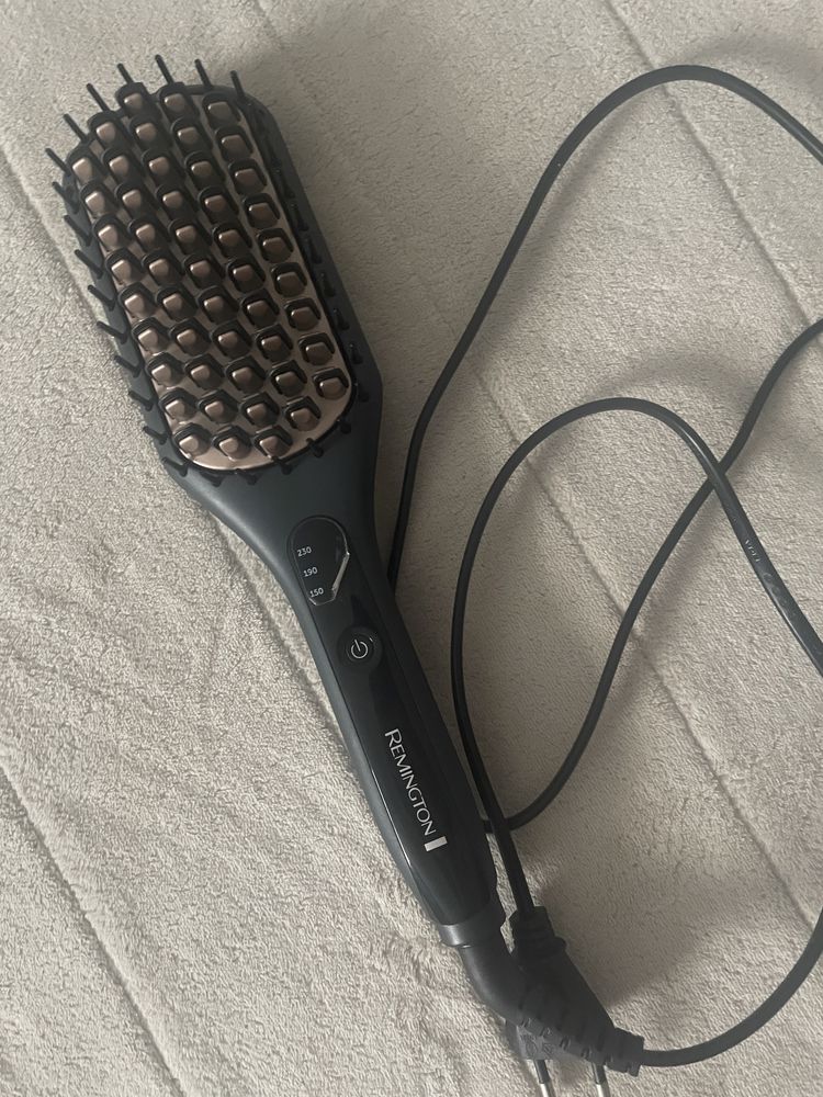 Щетка выпрямитель / выравниватель Remington