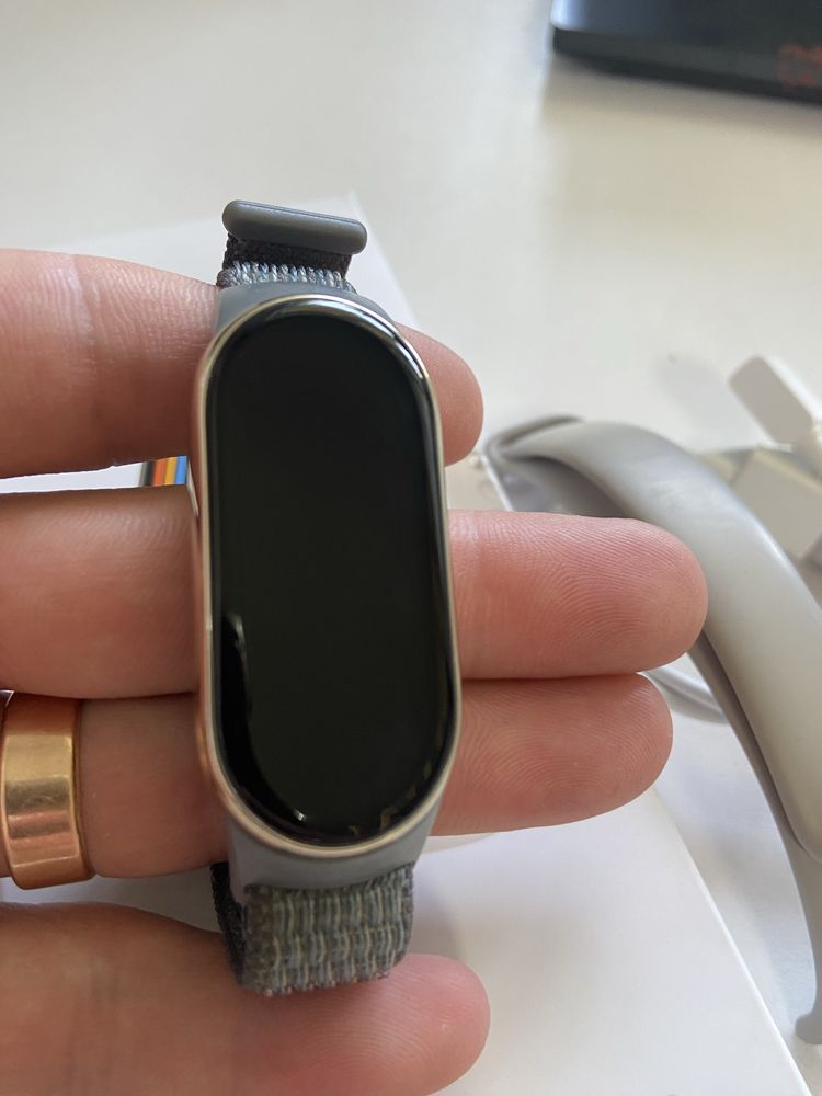 XIAOMI Smart Band 8. Mi band 8
