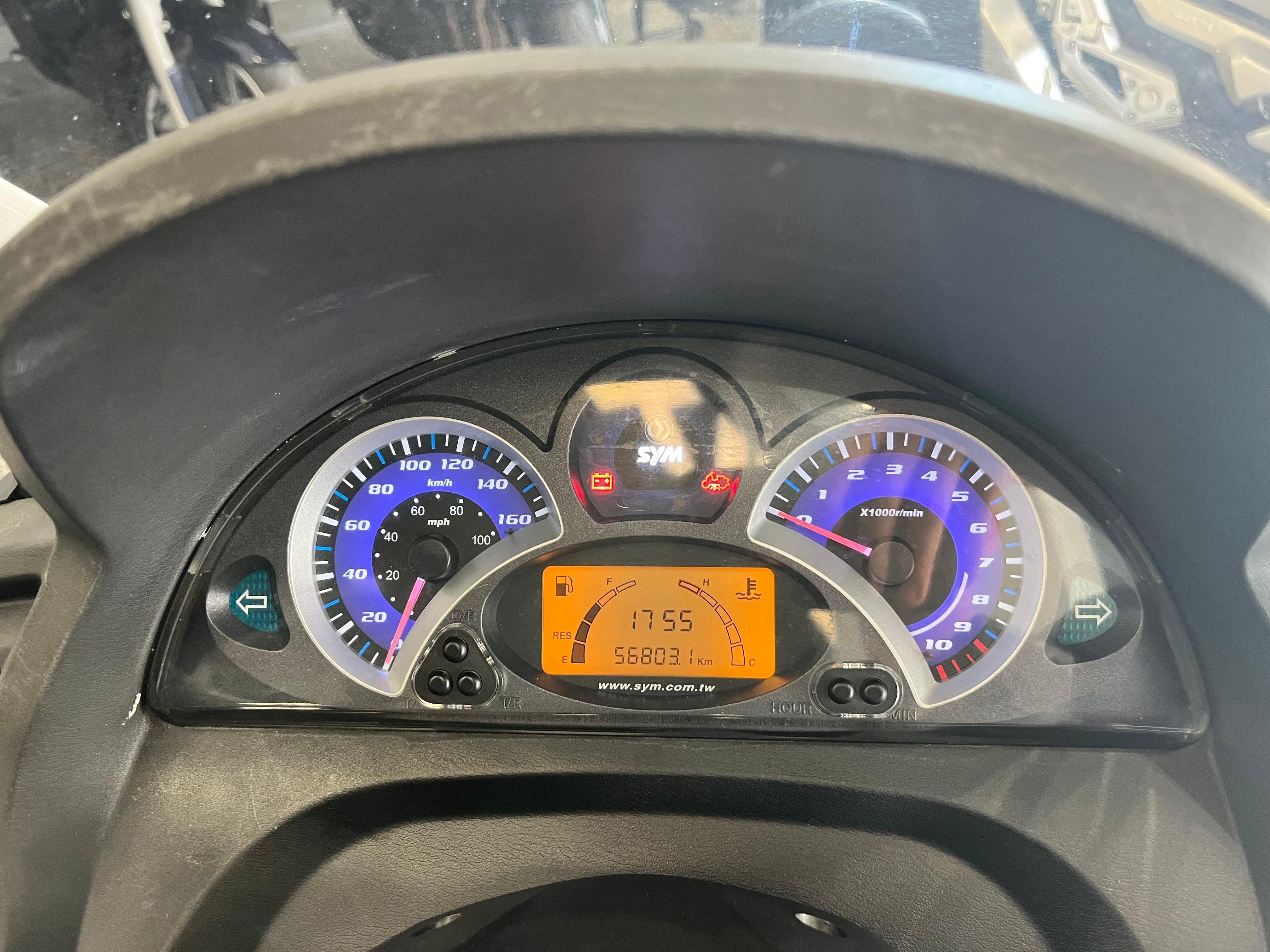 SYM 125 GTS Uma maxi scooter de grande conforto em Óptimo Estado