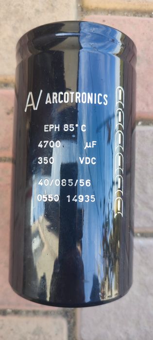 Продаётся конденсатор постоянного тока