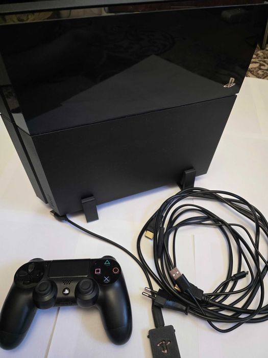PlayStation 4 Ps4 Fat 500Gb 9.00