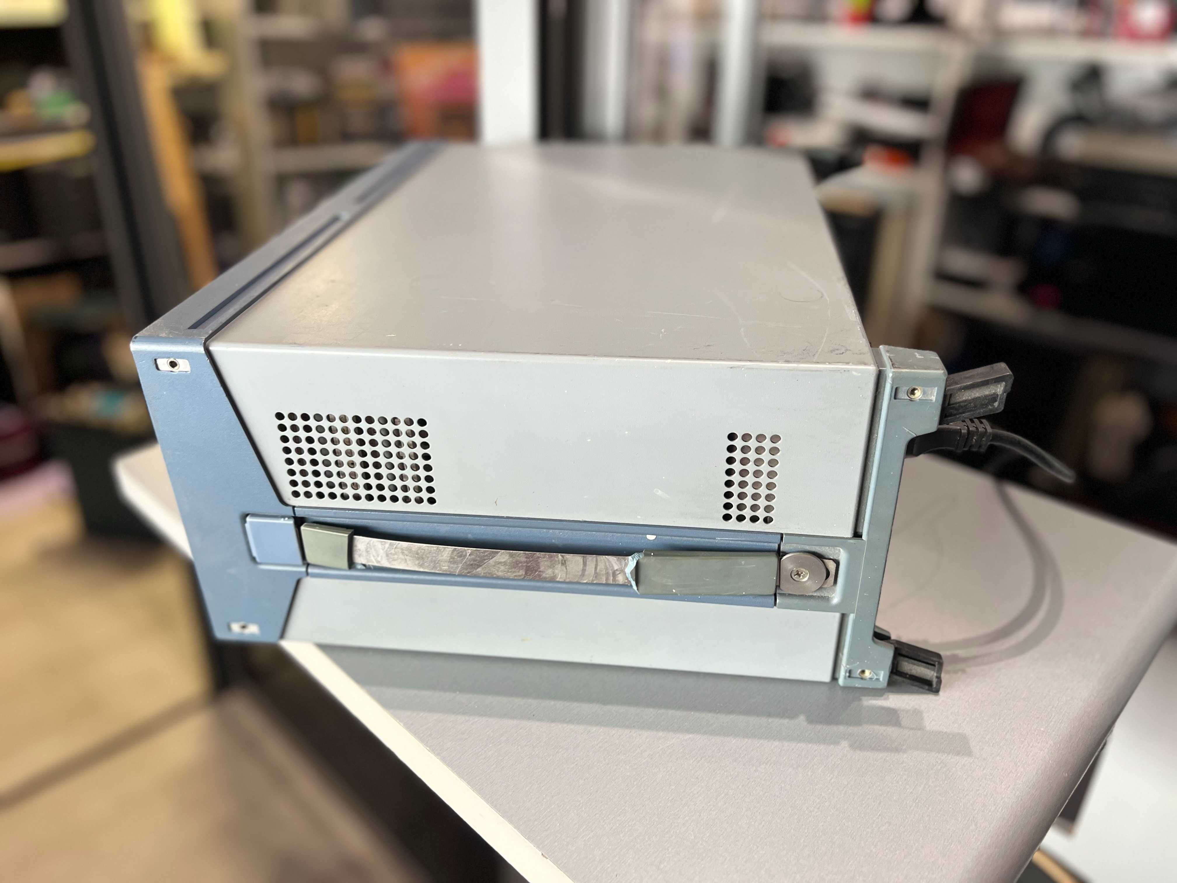 Cyfrowy tester komunikacji radiowej Tektronix Rohde & Schwarz CMD80