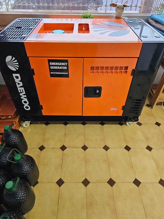Gerador 13.9 kw novo insonorizado e a gasóleo