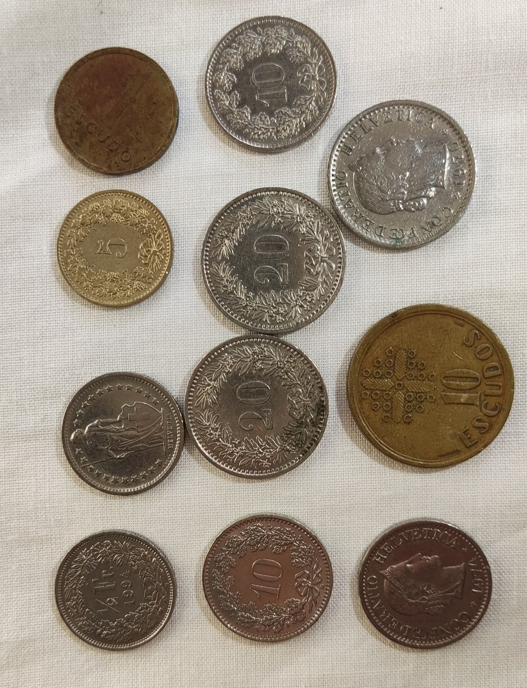 Vários Moedas escudos