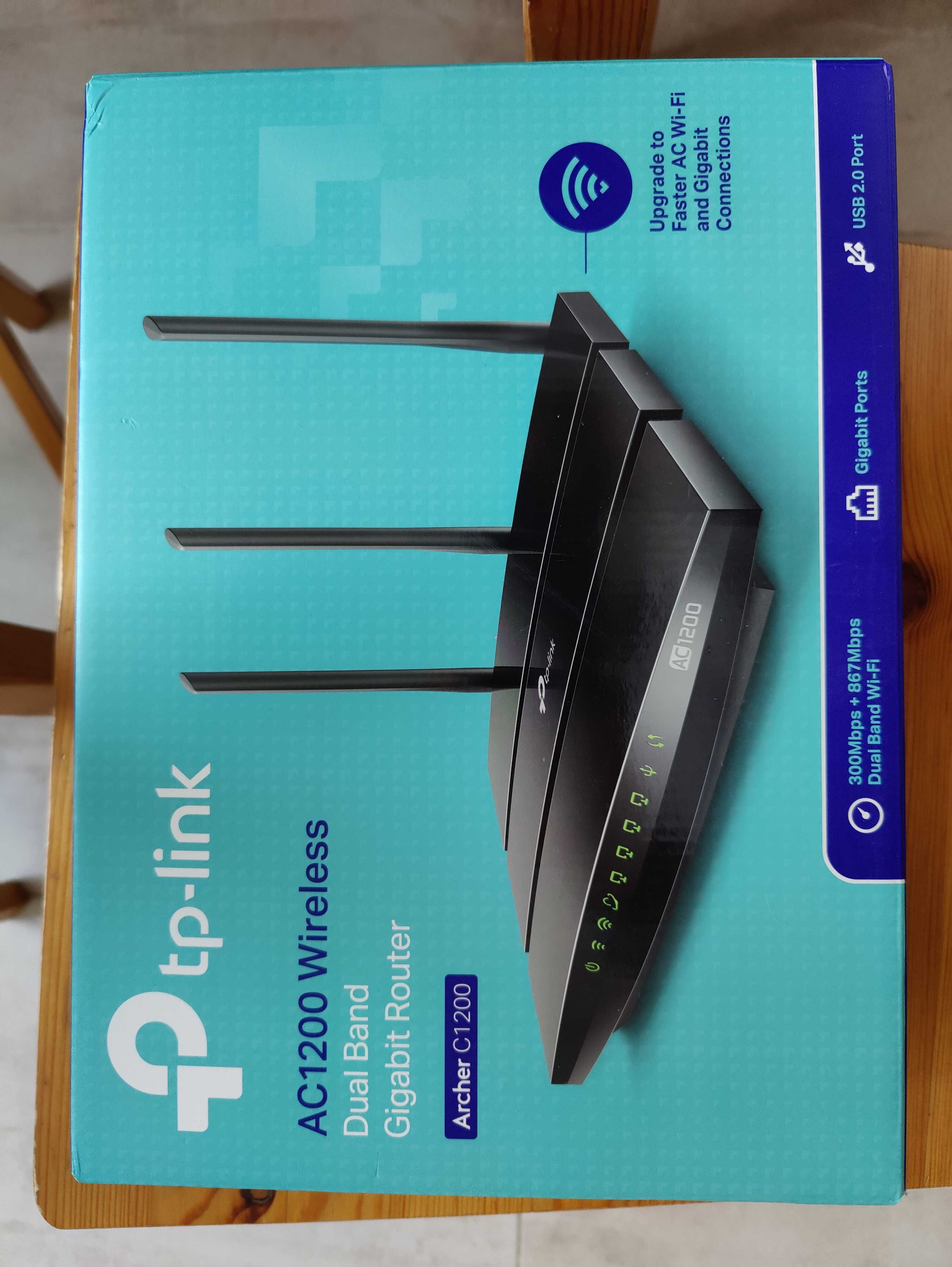 TP-Link  AC1200 Dwupasmowy, gigabitowy router bezprzewodowy.