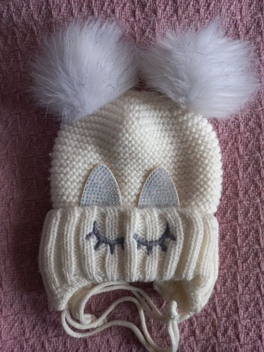 Шапка для дівчинки