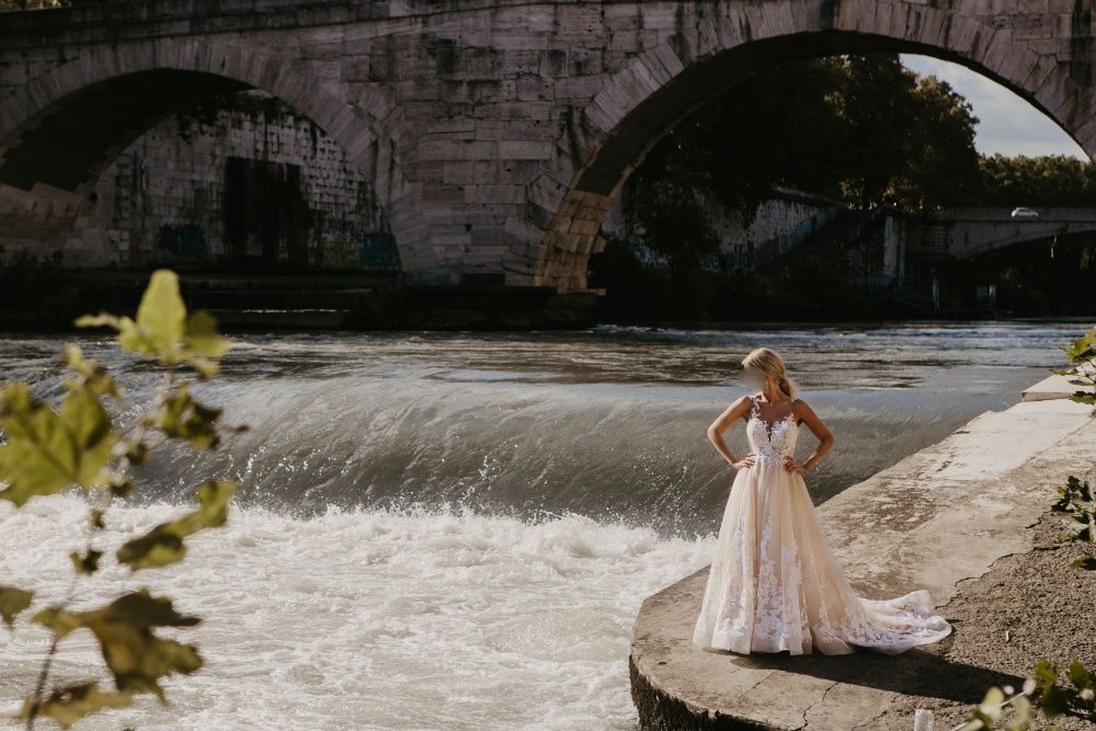 Suknia ślubna Milla Nova - ponadczasowy model Milena