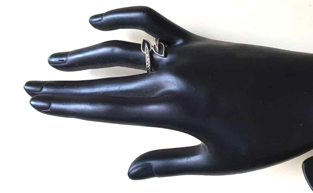 Pierscionek SREBRO 925, emalia i krysztaly