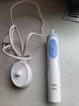 Elektryczna szczoteczka do zębów Braun Oral-B