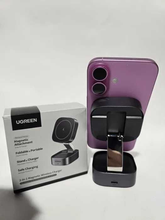 Ładowarka Ugreen W702 indukcyjna 3w1 z MagSafe / Qi2 i portem USB-C na