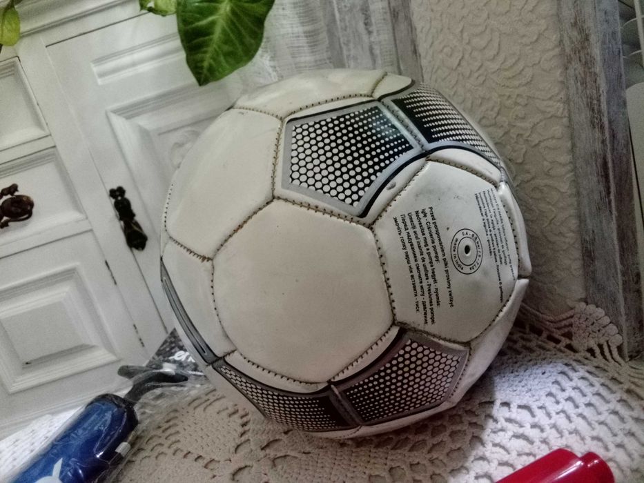 GRATIS piłka nożna do gry pompki do pompowania piłki