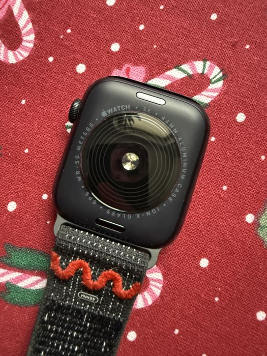 Apple Watch SE3 44mm stan idealny na gwarancji