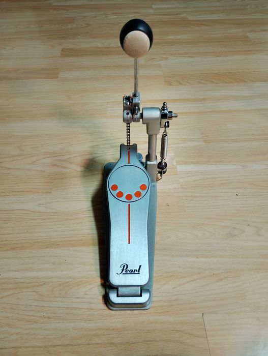 Pedal de bombo Pearl P-930