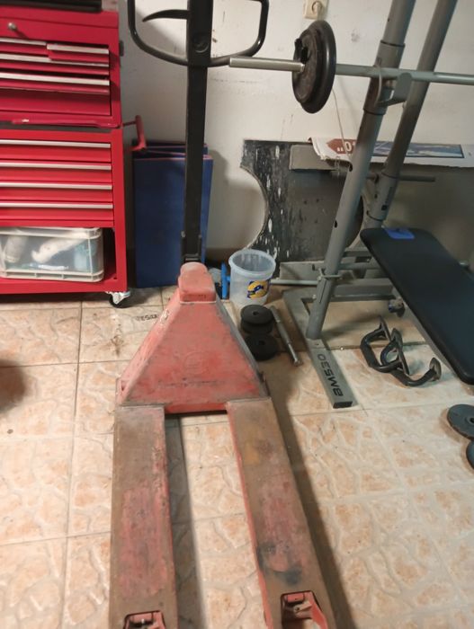 Porta paletes manual curto BT