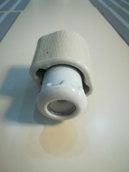 Zestaw porcelanowych bezpieczników