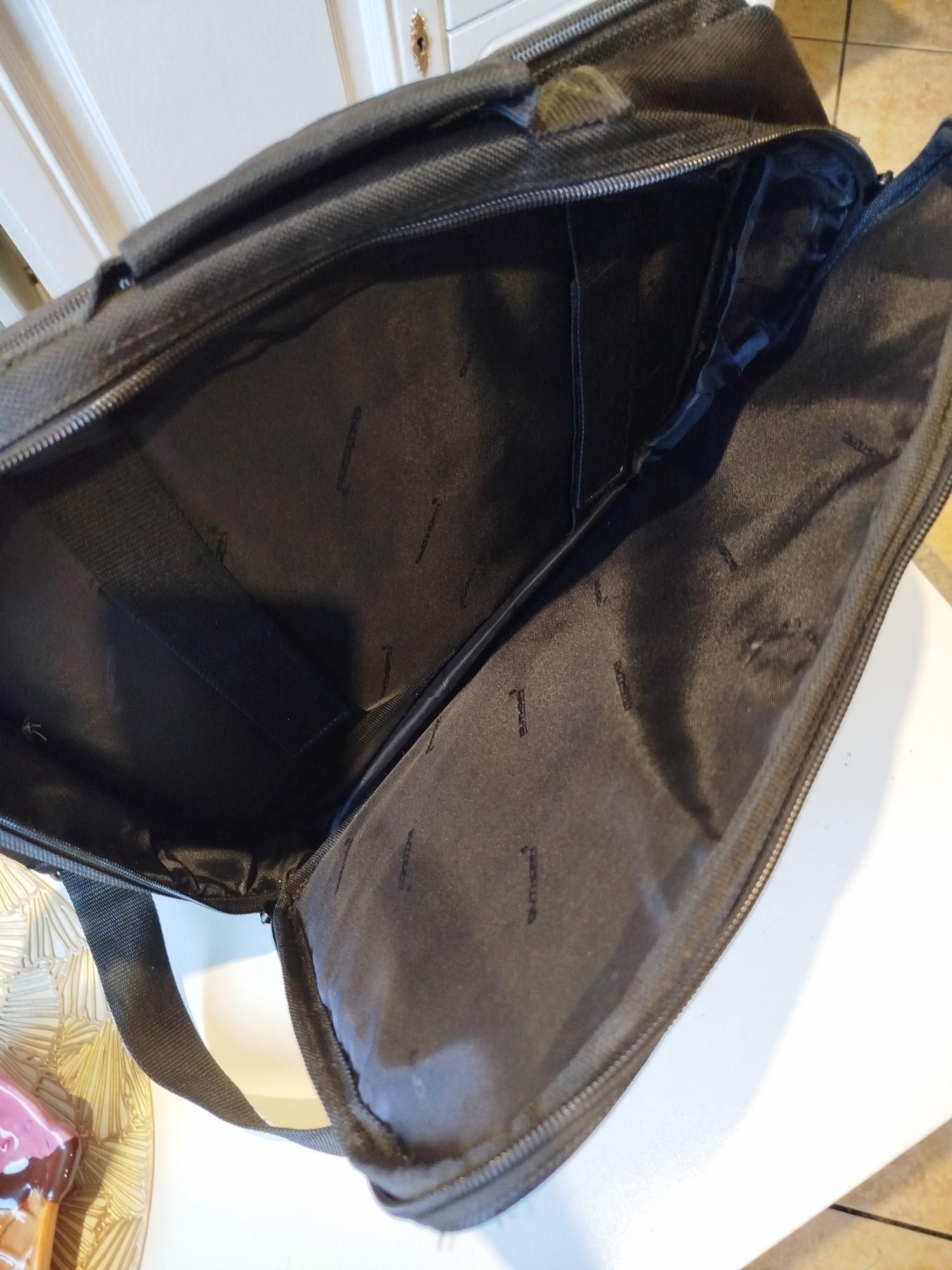 Torba na laptopa 15,6" Outhorn. Mocny materiał. Wysyłka. Tanio.