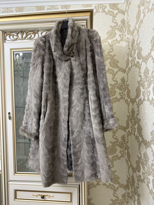 Шуба норкова сіра