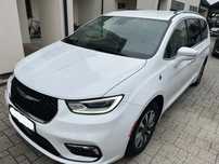 Chrysler Pacifica Turing L po LIFT plug-in NIEUDERZONA