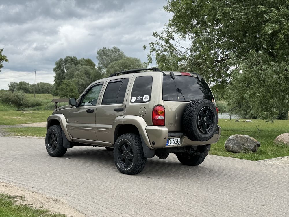 Jeep Liberty KJ 3.7 V6 LPG Hak