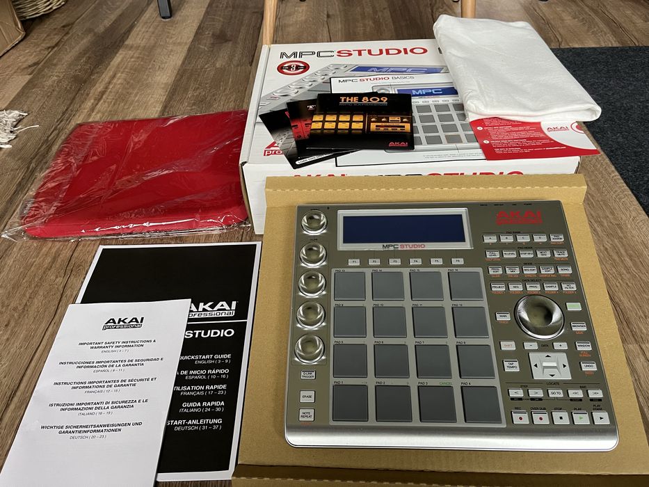 Akai MPC Studio stan idealny