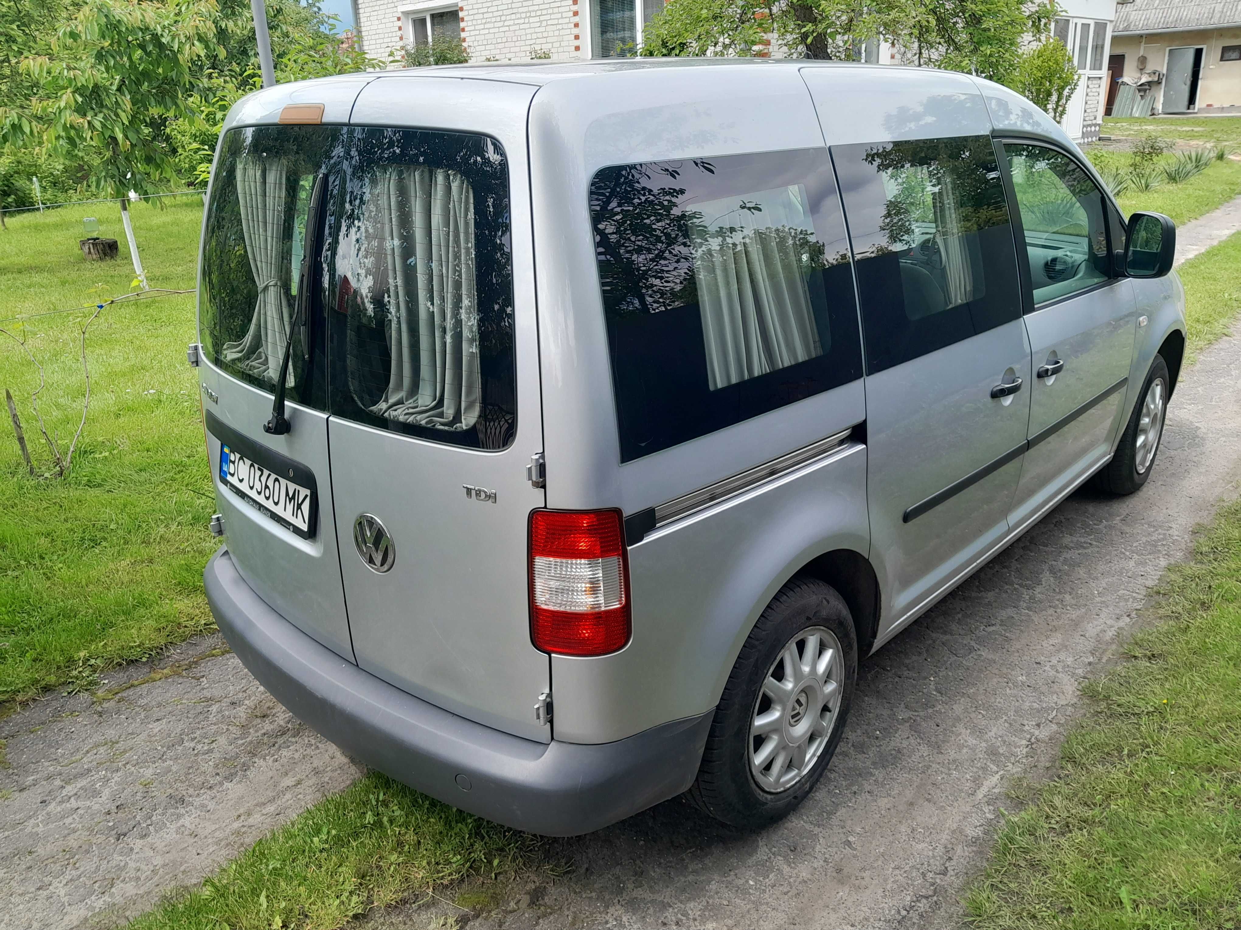 Продам фольцваген  кадді 1.9 тді
