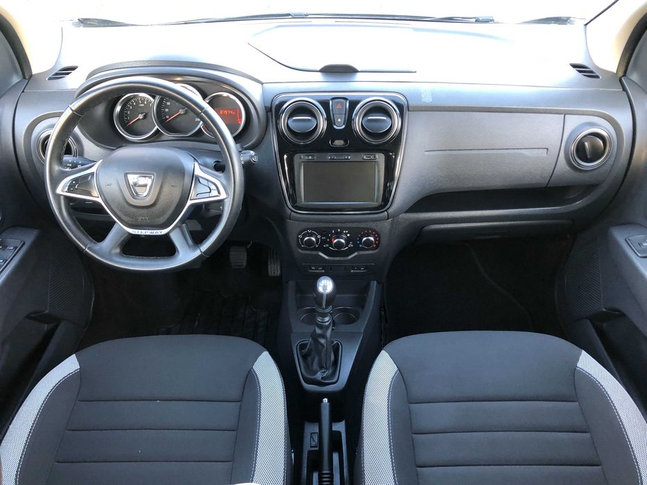Dacia Lodgy Stepway 1,5 Blue dCi 7 miejscowa