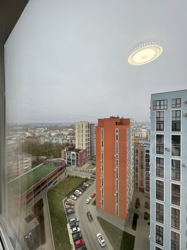 Продаж дворівневої квартири в жк Семицвіт ! Центр міста !