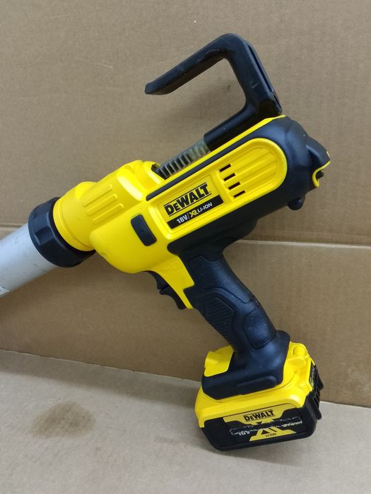 DeWalt DCE580 Silikoniarka Akumulatorowa Wyciskacz 18V 5.0Ah 2021r