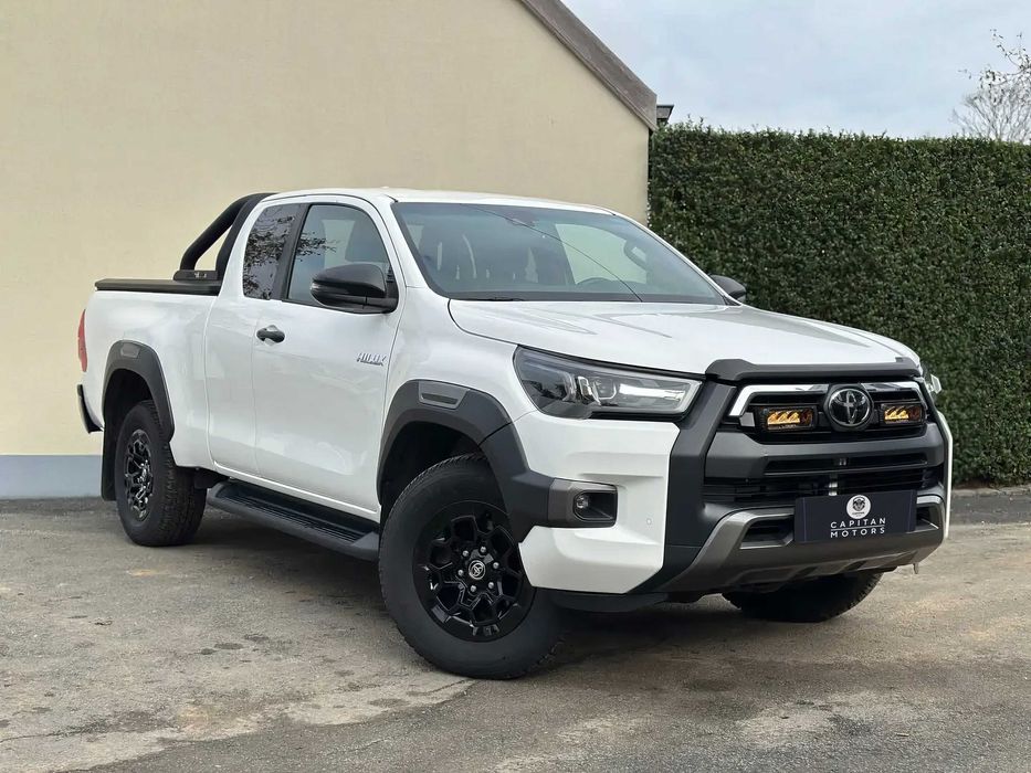 Toyota Hilux      2022