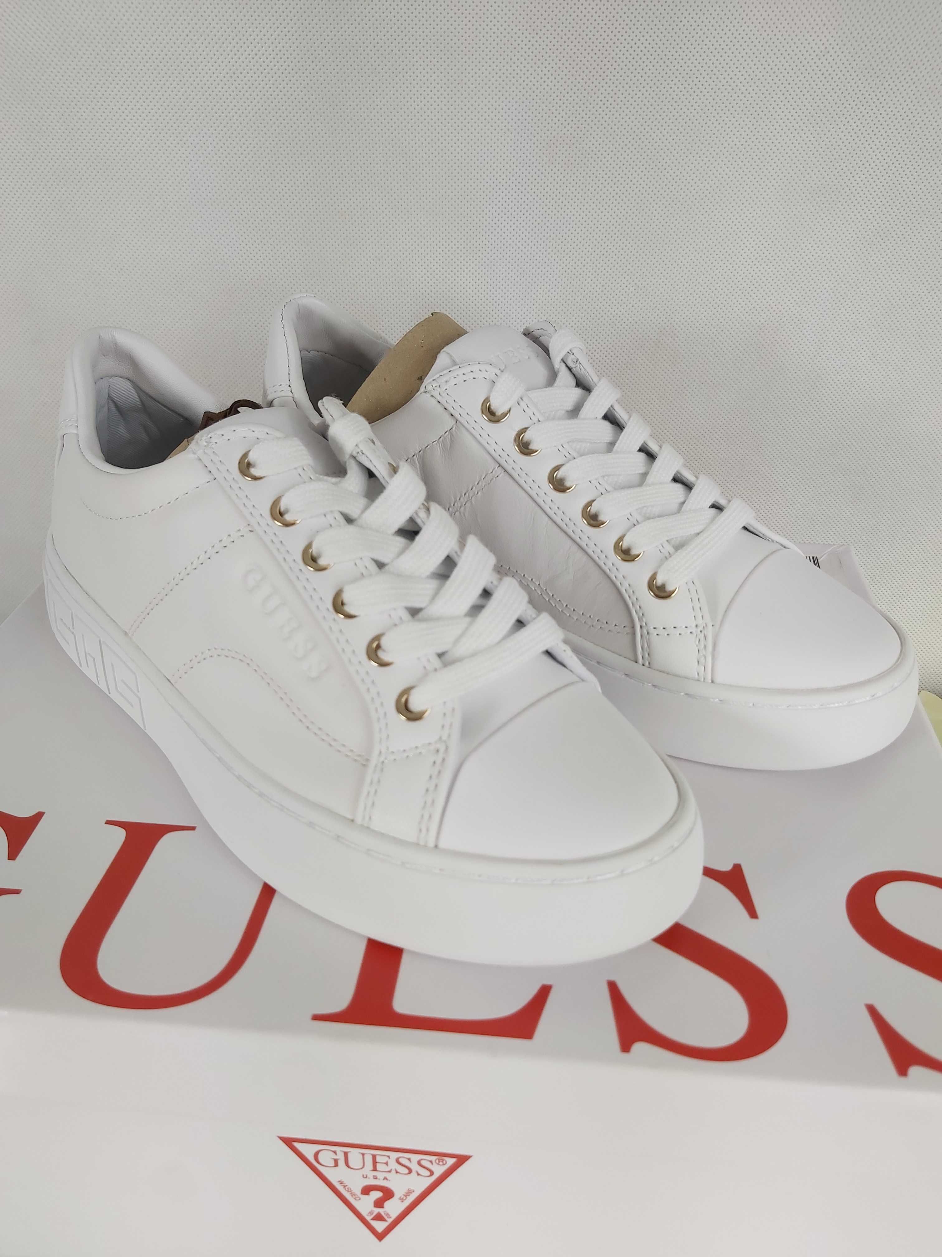 SP Nowe skórzane sneakersy GUESS białe trampki 35 a261