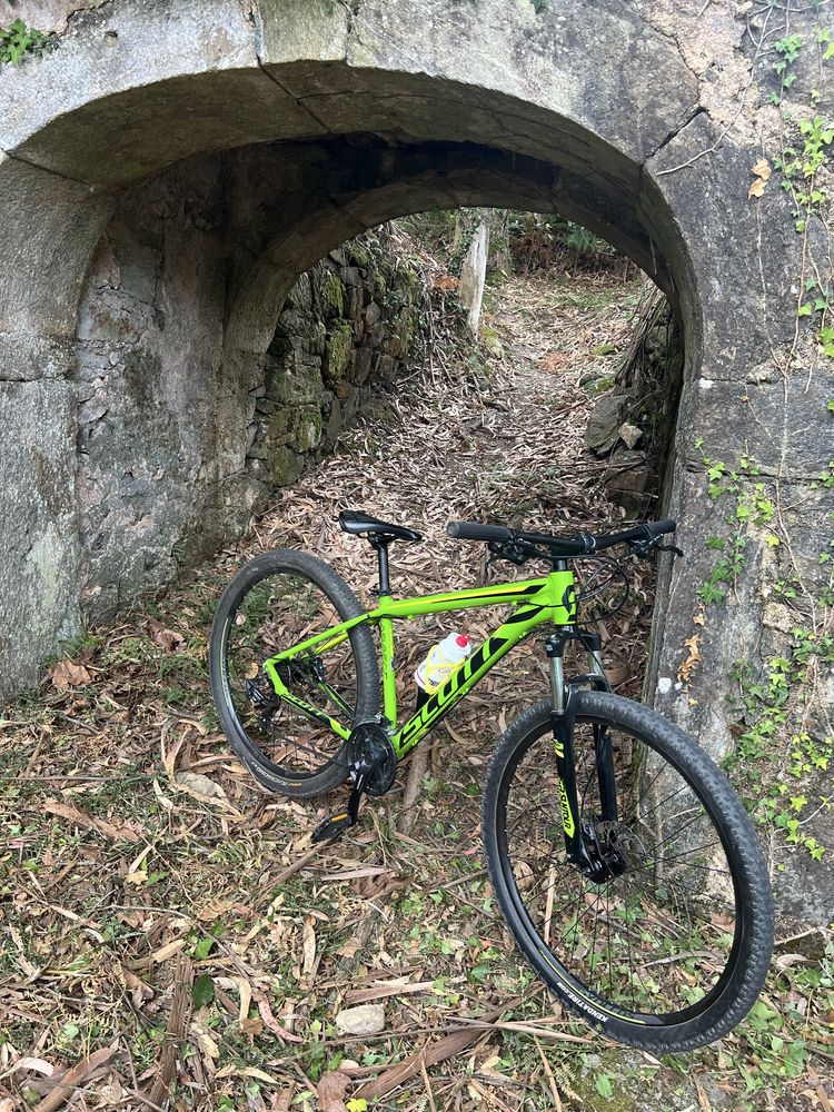 Vendo Bicicleta Scott