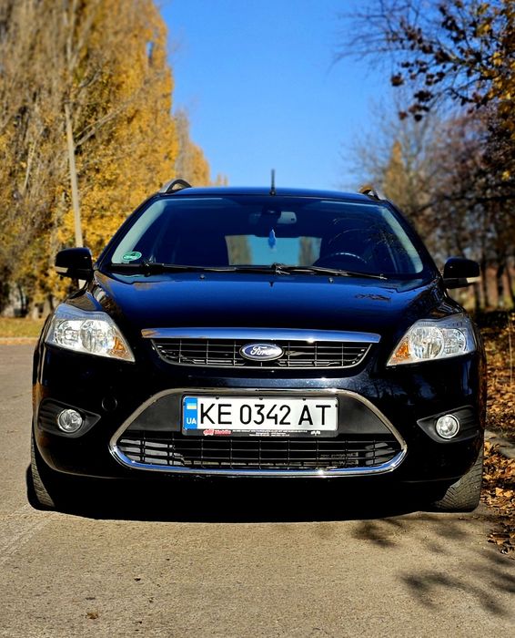 Свежепригнанный Форд фокус 2 рестайлинг