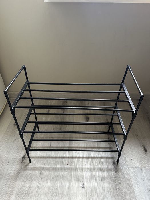 Wielopoziomowy Stojak na Buty 55x57cm