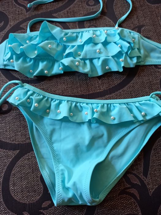 Продам купальники