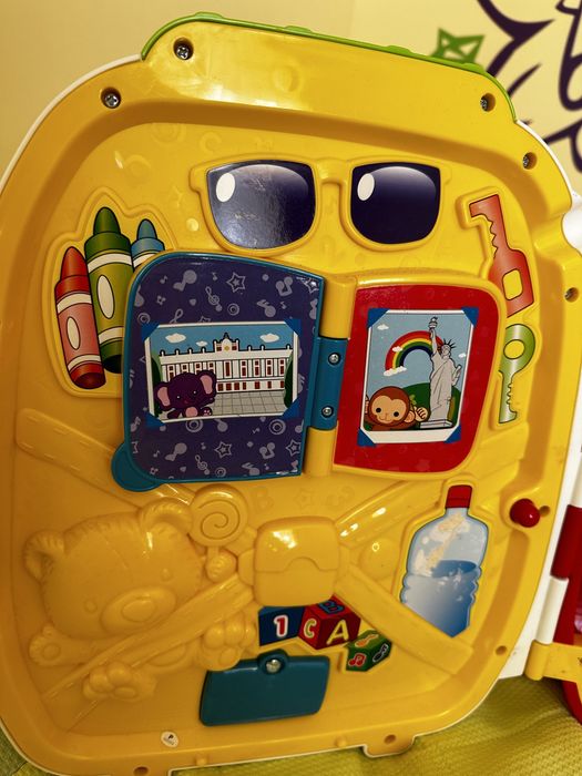 Музыкальный развивающий чемодан Vtech