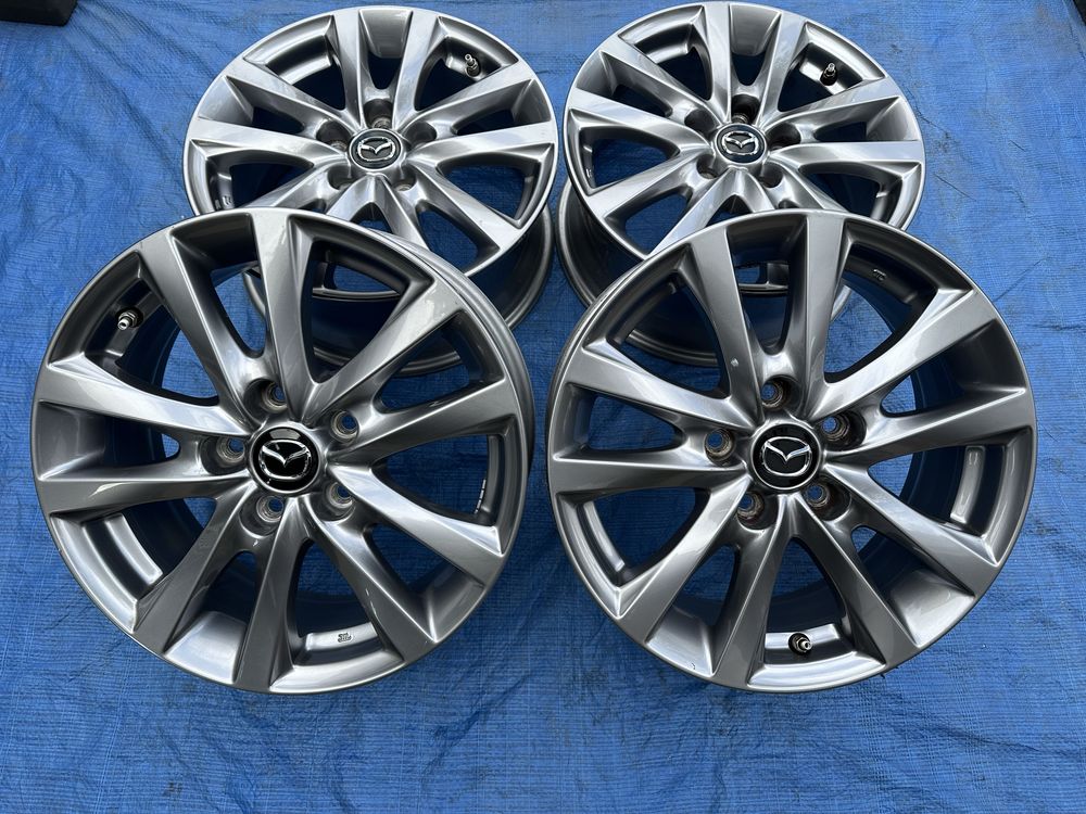 Felgi aluminiowe 16 5x114,3 Mazda Hyundai Kia