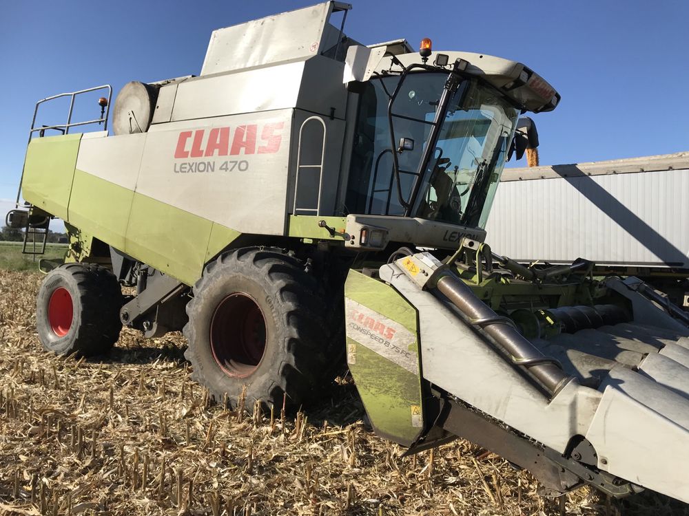 Claas Lexion 470 4X4 z tylnym napędem w oryginale z Niemiec
